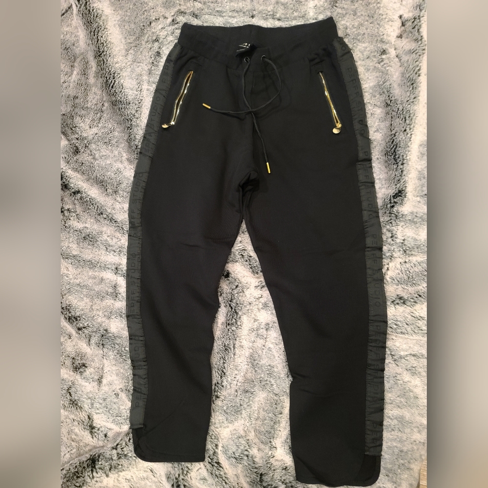 Perff Studio pants size small